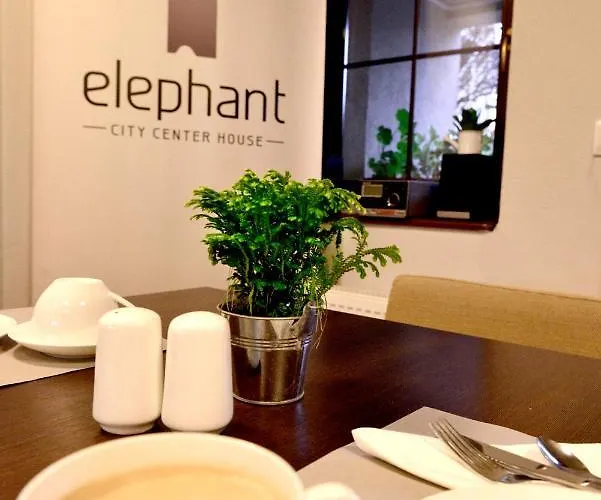 Center House Elephant Casa de Férias