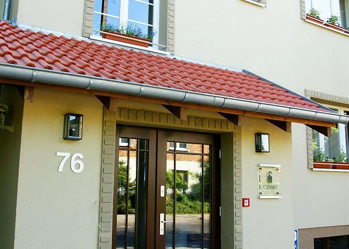 Center House Elephant Hébergement de vacances *